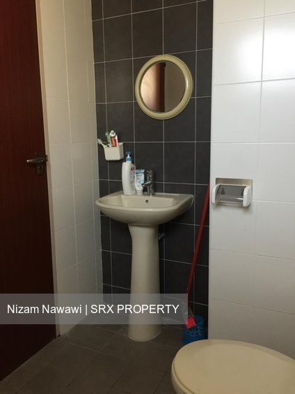 Blk 18A Holland Drive (Queenstown), HDB 3 Rooms #222919401